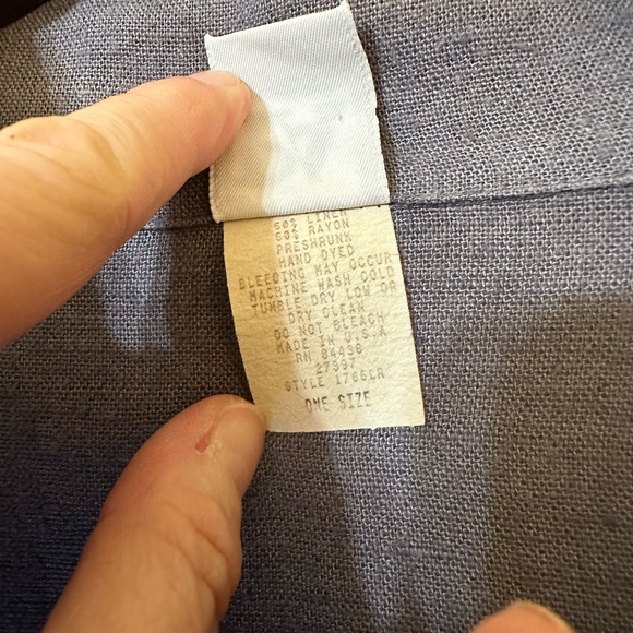 PA Company Boston - Boxy Linen Button Blouse - "One Size" - Picture 15 of 16